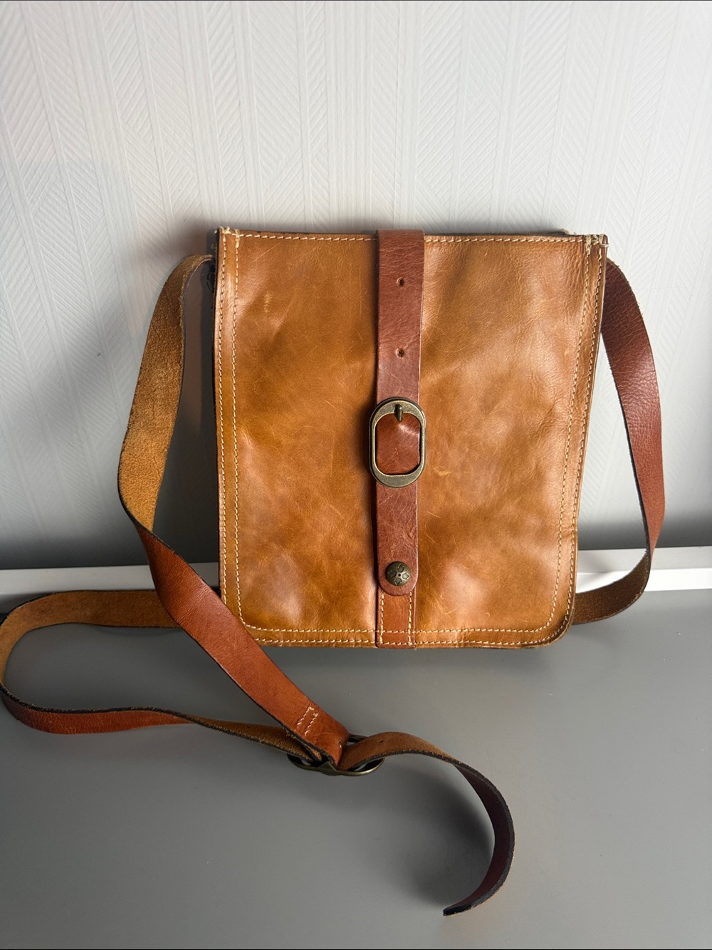 Patricia Nash Venezia Italian Leather Bag Beautiful Classic Design Brown